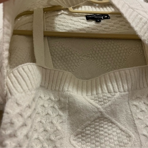 Central Park West "Charlize" Cutout Layered Sweater Medium - Picture 5 of 5